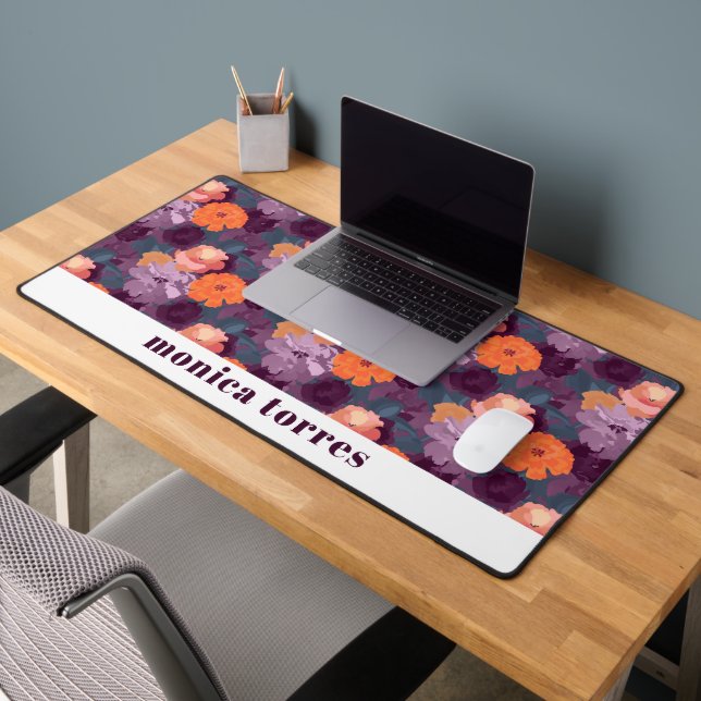 Burgundy Spring Flowers Orange Lila Schreibtischunterlage (Büro 2)