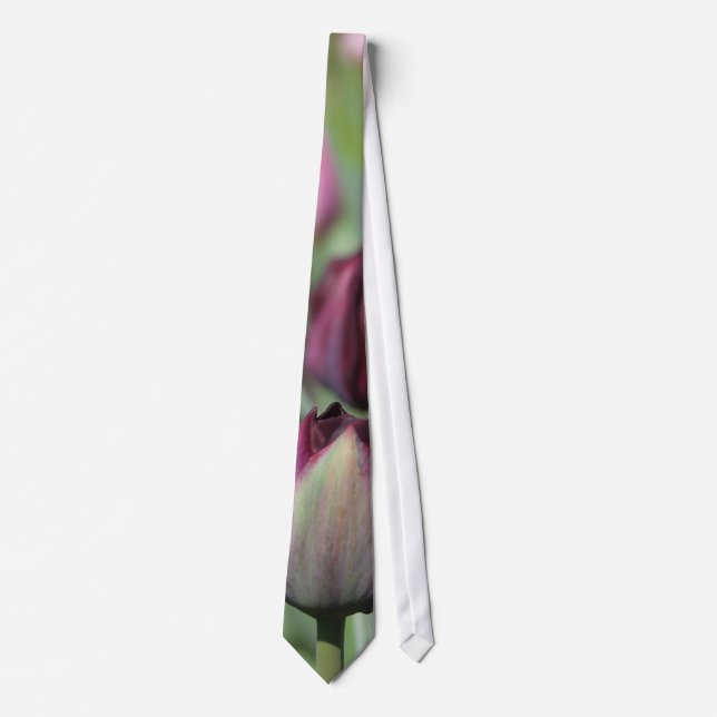 Burgundy Tulip Krawatte (Vorderseite)