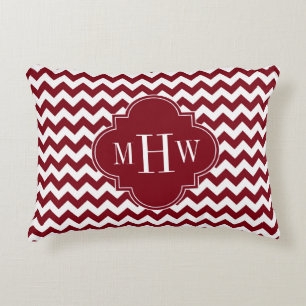 Burgundy Wt Zickzack Burgundy Quatrefolie 3 Monogr Zierkissen