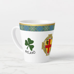 Burke Irish Shield & Tartan Personalisiert Milchtasse