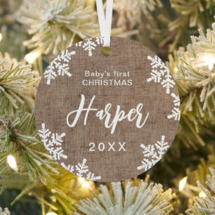 Burlap Snowflakes Baby's erstes Weihnachtsskript Ornament Aus Metall
