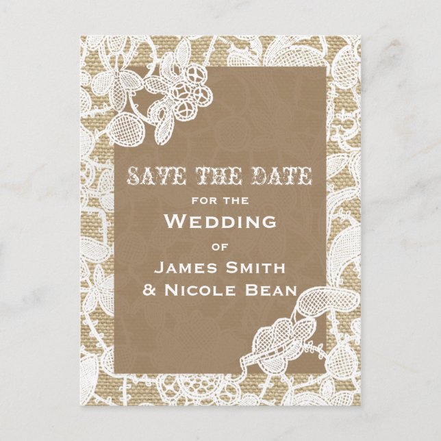 Burlap & White Floral Lace Rustikal Save the Date Ankündigungspostkarte (Vorderseite)