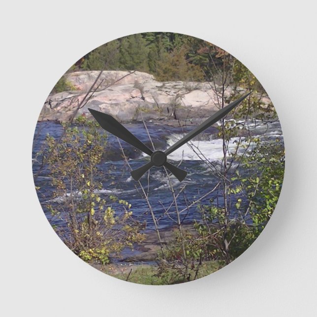 Burleigh-Wasserfälle Runde Wanduhr (Vorderseite)