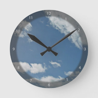 Burns Beach skyscape Runde Wanduhr