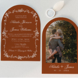 Burnt Orange Floral Boho Terracotta Arched Wedding Einladung