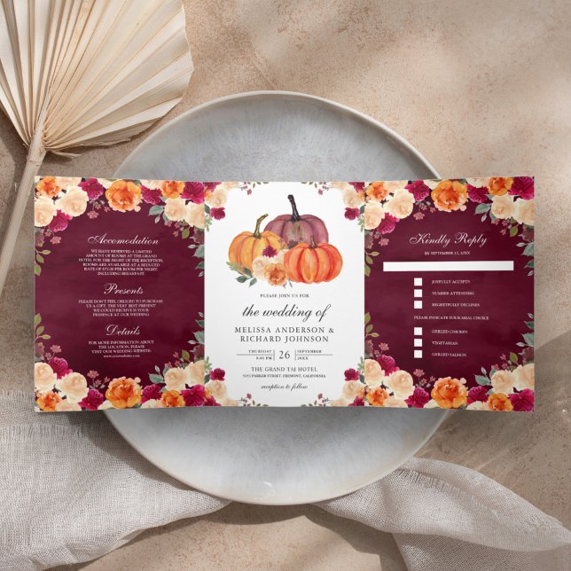Burnt Orange Floral Pumpkin Burgundy Wedding Dreifach Gefaltete Einladung (Von Creator hochgeladen)