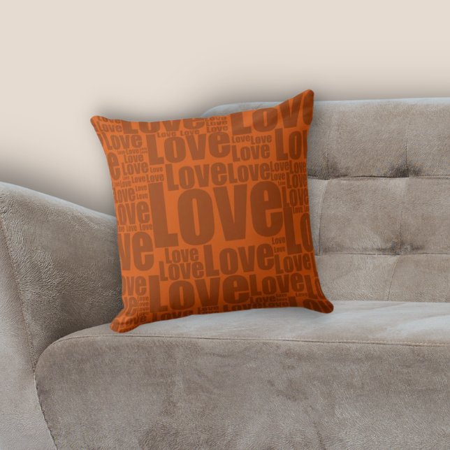 Burnt Orange Liebe Typografie Kissen (Warm Earthy Burnt Orange Love Typography Pattern Throw Pillow, Living Room Decor)