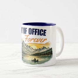 Büroauszeit für immer - Bergdesign beim Angeln Zweifarbige Tasse