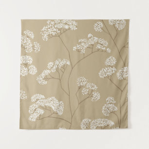 Büsche mit kleinen weißen Blume in beige Farbtönen Wandteppich