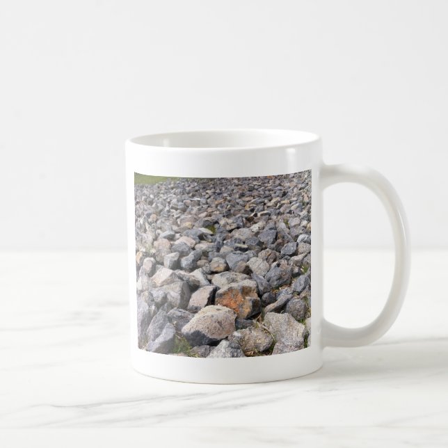 Busheinstellung des Mannes machte Kaffeetasse (Rechts)
