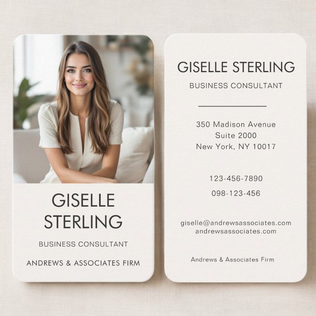 Business Consultant Professional Photo  Visitenkarte (Von Creator hochgeladen)