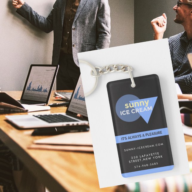 Business Schlüsselanhänger minimalistisches Logo b (Von Creator hochgeladen)