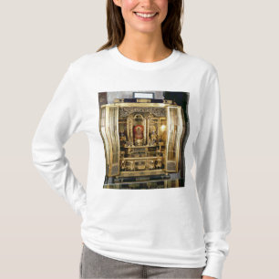 Butsudan Schrein von eines Damios Palast in Kyoto T-Shirt