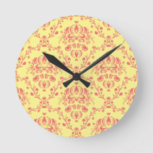 Butter und Cranberry Damask Runde Wanduhr