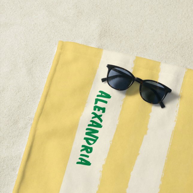Butter Yellow Striped Chic Personalized Summer Strandtuch (Beispiel)