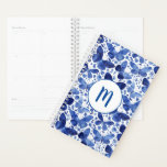 Butterfische Wasserfarbenmonogramm Blau Planer<br><div class="desc">Indigo blaue und weiße Wasserfarbenschmetterlingsmalerei mit modernem Monogramm-Initial,  das Sie ändern können,  um personalisieren. Originelle Kunst von Nic Squirrell.</div>
