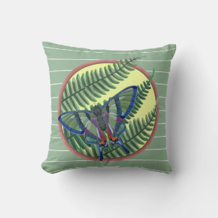 Butterfly & Fern, auf hellgrün mit weißen Nadelstr Kissen