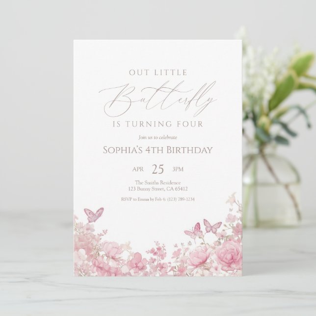 Butterfly Floral Pink Birthday Einladung (Stehend Vorderseite)