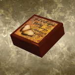 Butterfly God Open Doors Tile Keepake Geschenkboxe Erinnerungskiste<br><div class="desc">Schönes lackiertes Holz, die Schmuckbox kommt aus goldener Eiche, Sake oder Schmuckkasten, mit gefliestem Sprichwort: "Gott wird Türen öffnen, die du noch nicht einmal angeklopft hast." Es hat einen braunen goldenen Hintergrund mit einem hellbraunen Schmetterling! Eine phantastische Erinnerung Gottes, die in deinem Leben arbeitet! Ein wunderschönes Geschenk für Sie oder...</div>