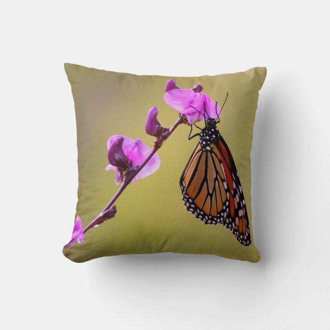 Butterfly Kisses Throw Pillow Kissen (Vorderseite)