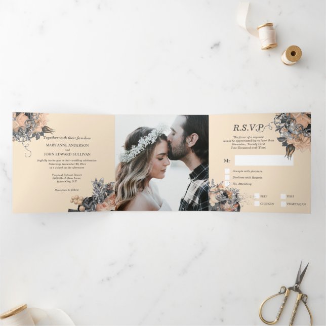 Butterfly Sommerpfirsich Silber Rose Hochzeit Dreifach Gefaltete Einladung (Innenseite)