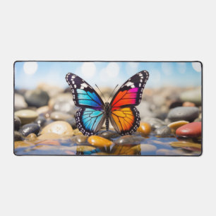 Butterfly Water Nature Serene Tranquil Schreibtischunterlage