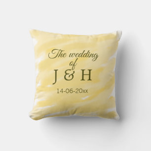 Buttergelbe Pastell-Hochzeit des Paares name le Kissen
