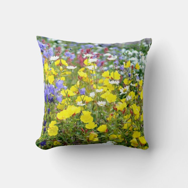 Butterschalen und andere Wildblumen Kissen (Vorderseite)