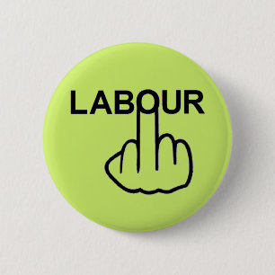 Button Labour Gedreht