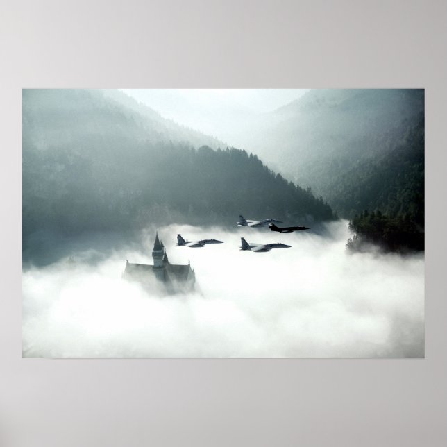 Buzzing Neuschwanstein Poster (Vorne)