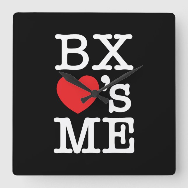 BX hat ME Quadratische Wanduhr (Vorderseite)