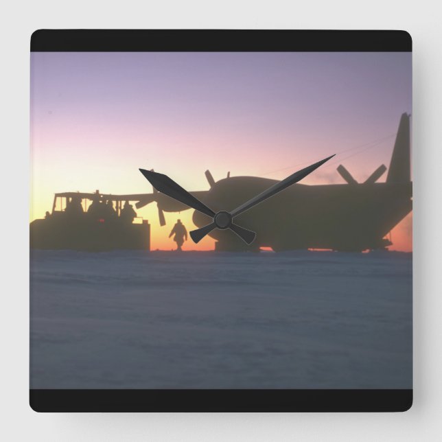 C-130 Herkules-Transport Quadratische Wanduhr (Vorderseite)