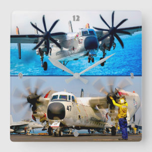 C-2 GREYHOUND QUADRATISCHE WANDUHR