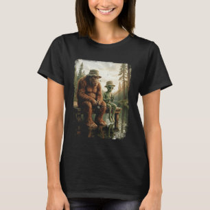 C:\Benutzer\Administrator\Downloads\FISH 7\Bigfoot T-Shirt
