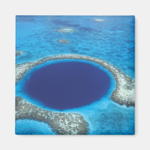 CA, Belize. Luftbild des Blauen Loch (Durchmesser) Magnet