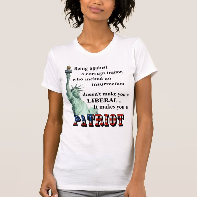 Ça fait de toi un T-shirt PATRIOT (Devant)
