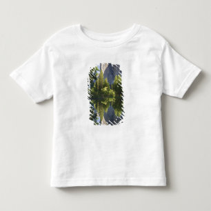 CA, Yosemite NP, El Capitan spiegelt sich im Merce Kleinkind T-shirt