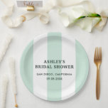 Cabana Strip Sea Green Brautparty Pappteller<br><div class="desc">Kühne Cabana Streifen bilden einen angenehmen Hintergrund für Ihre Brautparty-Teller. Sie können die Farbe und den gesamten Text anpassen.</div>