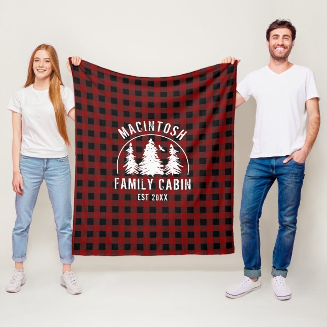 Cabin Familienname Red Black Buffalo Kariert Fleecedecke (Beispiel)