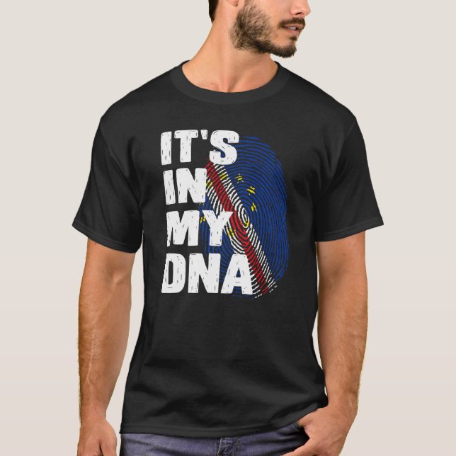 Cabo Verdean ist in meinem kapverdischen Fingerabd T-Shirt (Vorderseite)