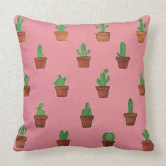 Cactus adorable sur le coussin décoratif rose