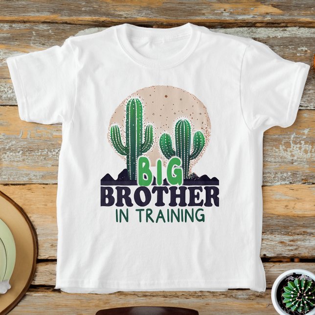 Cactus Big Brother in Training Baby Ankündigung Kleinkind T-shirt (Von Creator hochgeladen)