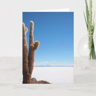 Cactus géant sur la carte de voeux Salar de Uyuni