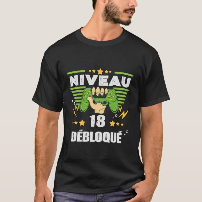 Cadeau 18 - Jährlicher Gamer818 T-Shirt (Vorderseite)
