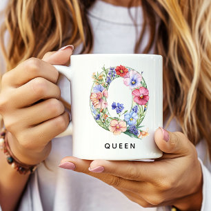 Cadeau de mug personnalisé avec monogramme floral 