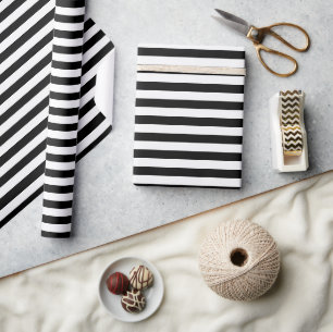 Cadeau Papier à enveloppement à bandes noires