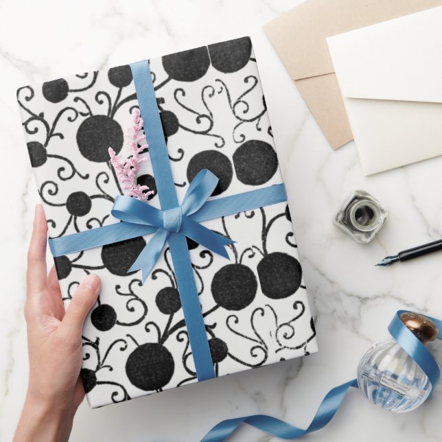 Cadeau Papier à enveloppement à motif floral noir (Cadeaux)