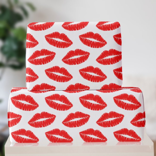 Cadeau Red Lipstick Baiser Motif Valentine papier envelop (Lots of lovely red lipstick kisses on this wrapping paper.)