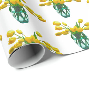 Cadeau Tulipes jaunes dans le vase sur papier d'emballage