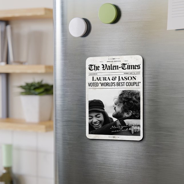 Cadeau Valentines personnalisées Magnet journal (Personalized Valentine's Gift For Him, Custom Photo Couples Newspaper Fridge Magnet)